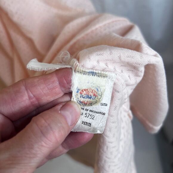 Vintage Blush Pink Barbie Core Nightgown Ruffled Neck USA Made Cottage Core SP - Picture 10 of 10